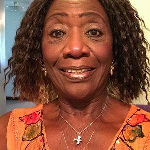 Meet your Posher, Shellie